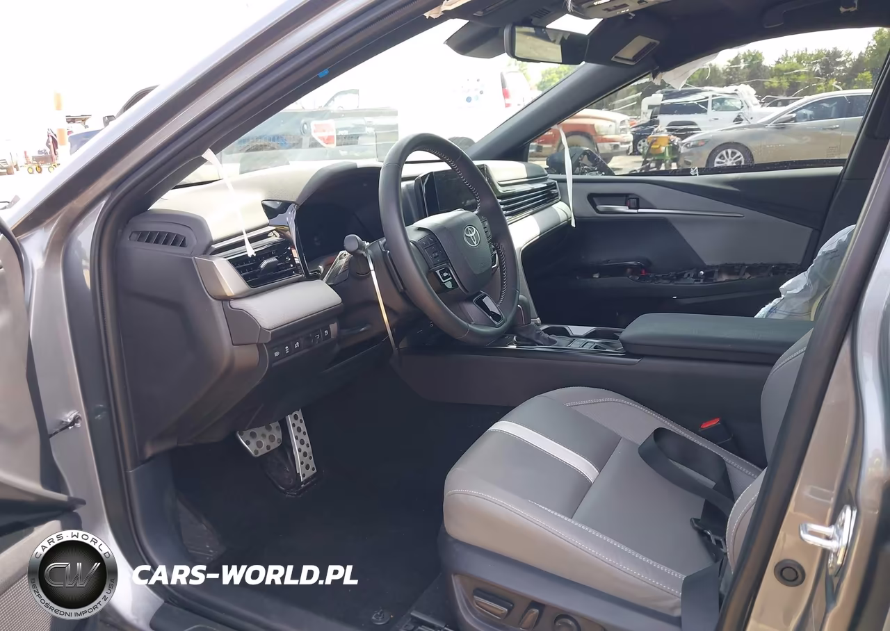2025 Toyota Camry Se VIN:4T1DAACK5SU636101 - 5