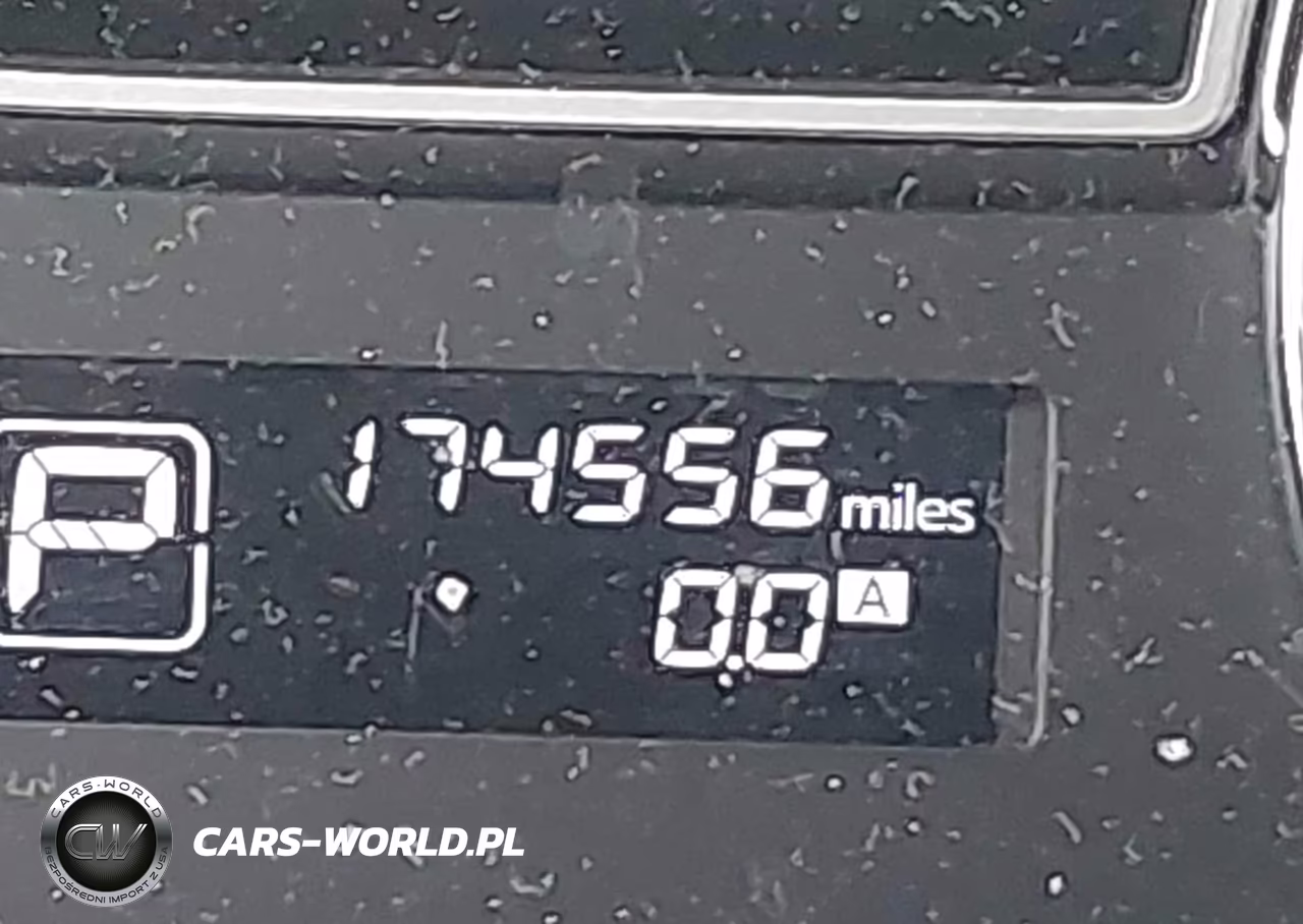2014 Nissan Pathfinder Platinum VIN:5N1AR2MNXEC650001 - 16