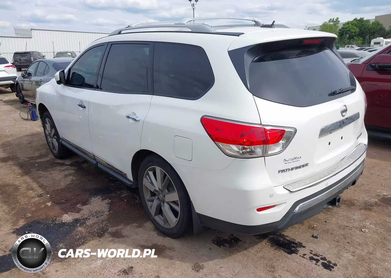 2014 Nissan Pathfinder Platinum VIN:5N1AR2MNXEC650001 - 3