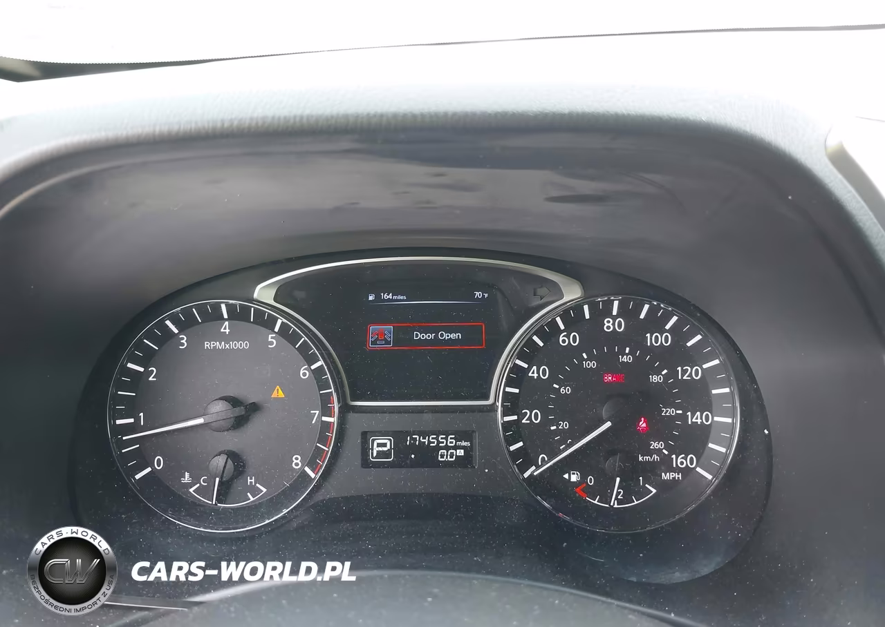 2014 Nissan Pathfinder Platinum VIN:5N1AR2MNXEC650001 - 7