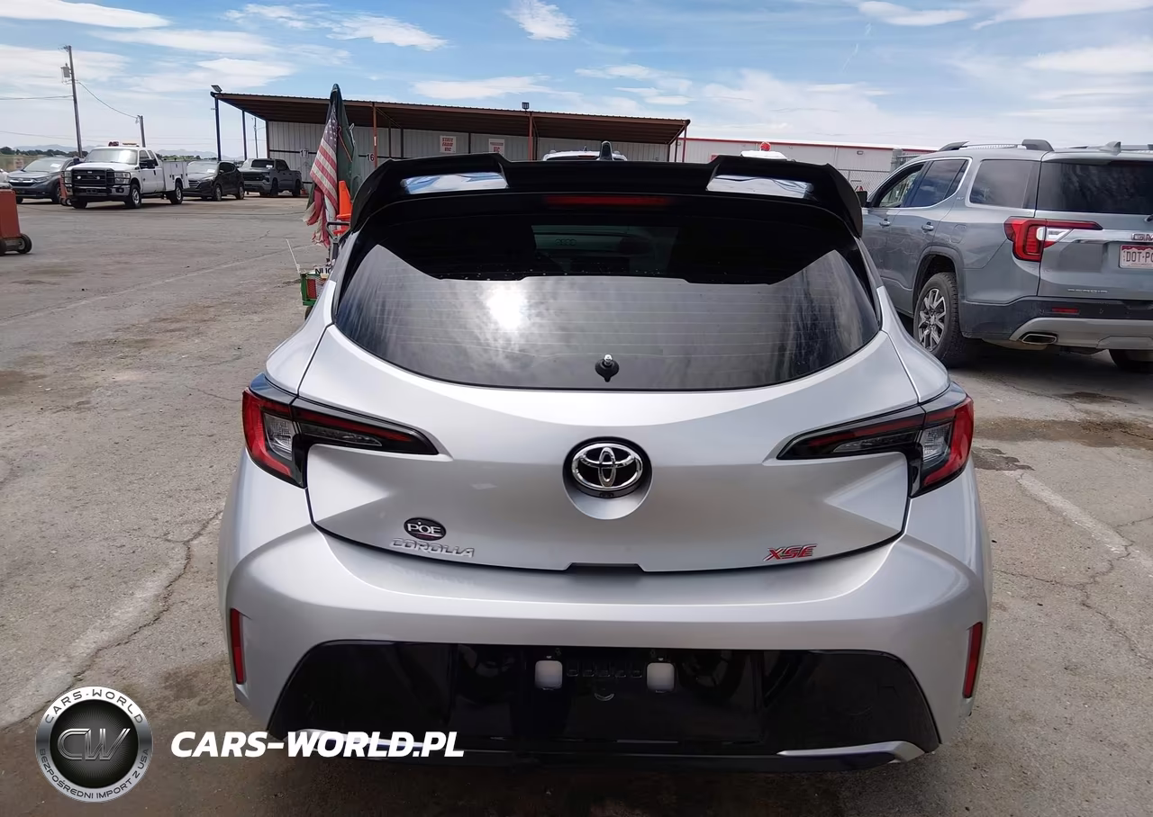 2025 Toyota Corolla Xse VIN:JTNC4MBE6S3241401 - 16
