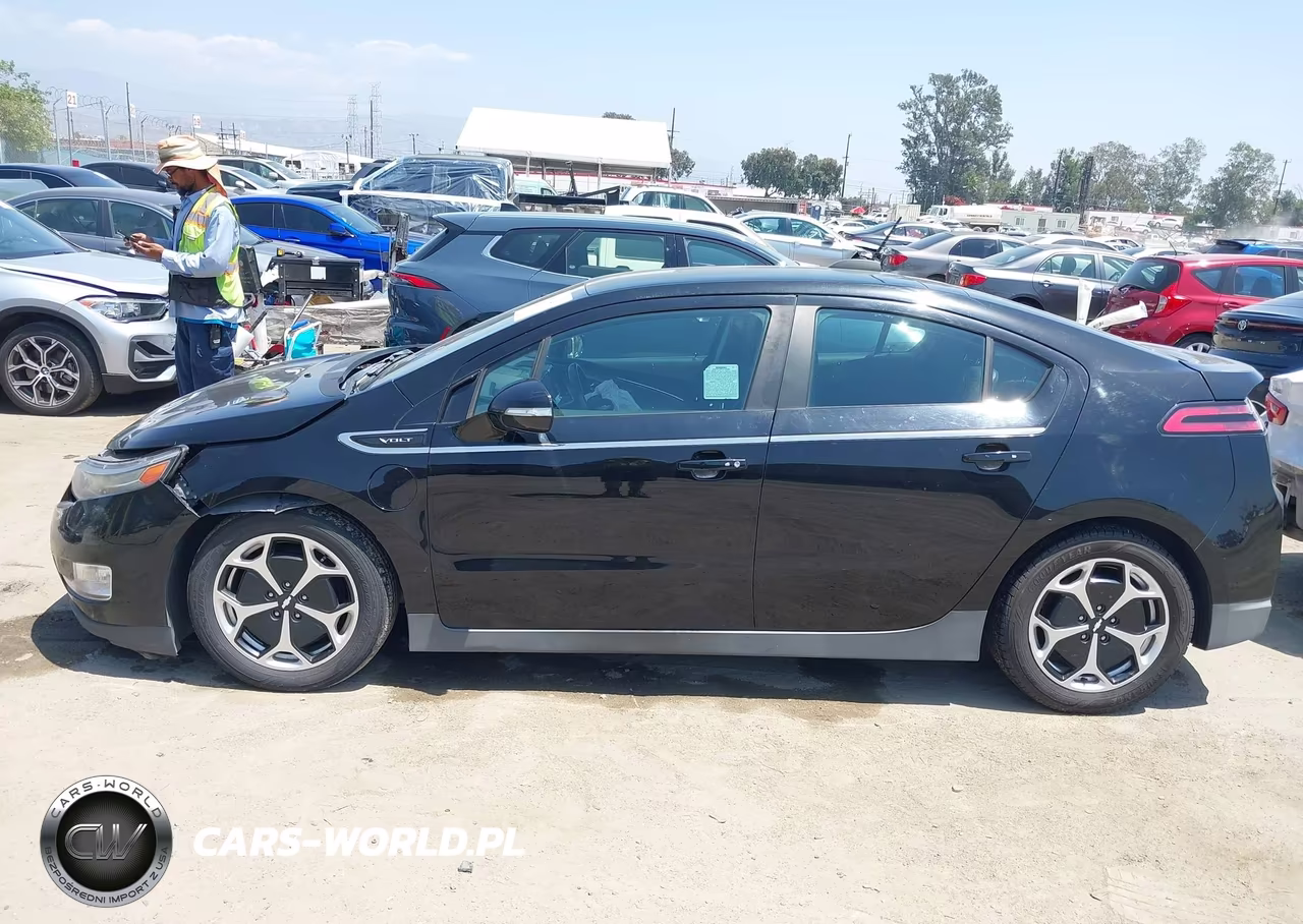 2015 Chevrolet Volt VIN:1G1RD6E49FU141170 - 14