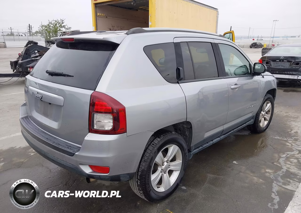 2016 Jeep Compass Sport VIN:1C4NJDBB7GD778002 - 4