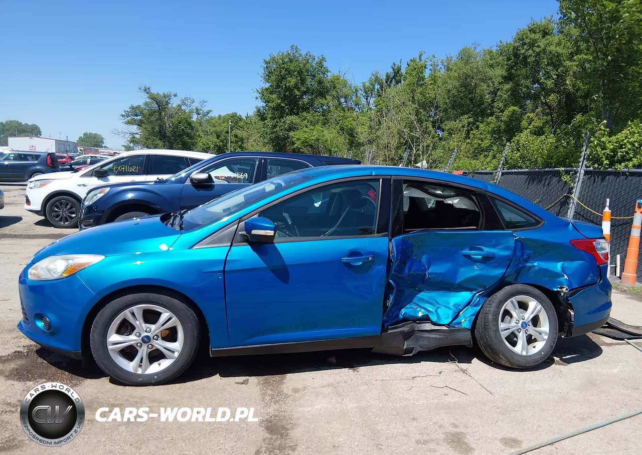 2013 Ford Focus Se VIN:1FADP3F23DL123762 - 14