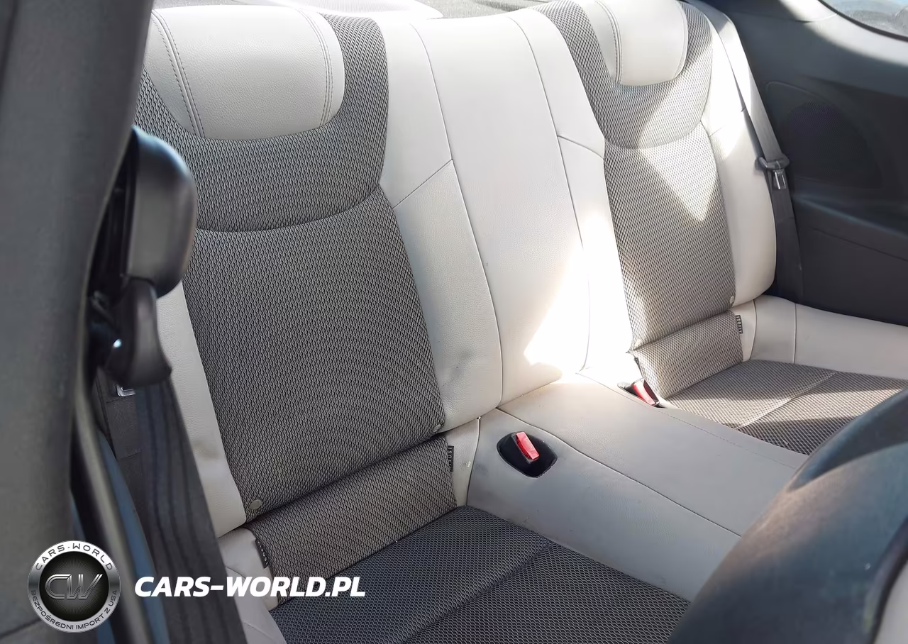 2013 Hyundai Genesis 2.0T Premium VIN:KMHHT6KD4DU103803 - 8