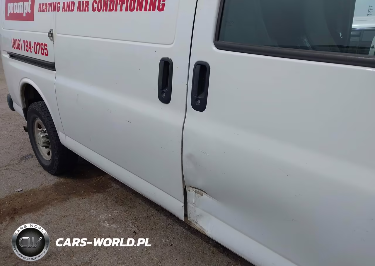 2014 Chevrolet Express 2500 Work Van VIN:1GCWGFCA1E1147054 - 6