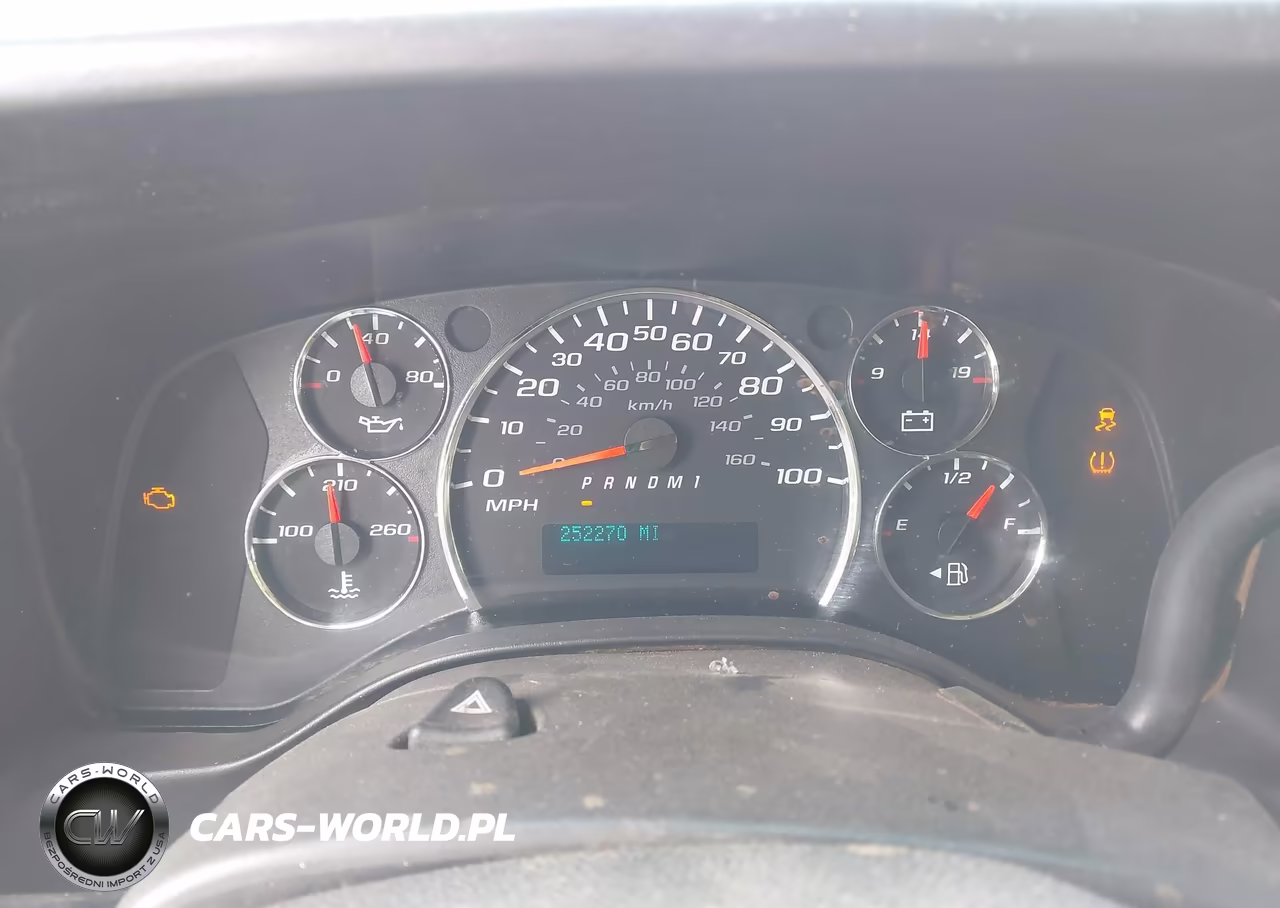 2014 Chevrolet Express 2500 Work Van VIN:1GCWGFCA1E1147054 - 7