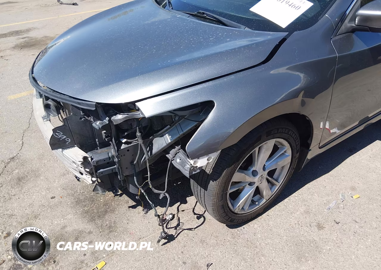 2015 Nissan Altima 2.5 Sv VIN:1N4AL3AP4FC104982 - 13