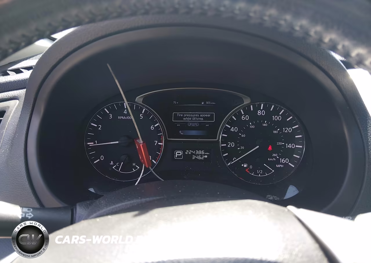 2015 Nissan Altima 2.5 Sv VIN:1N4AL3AP4FC104982 - 7