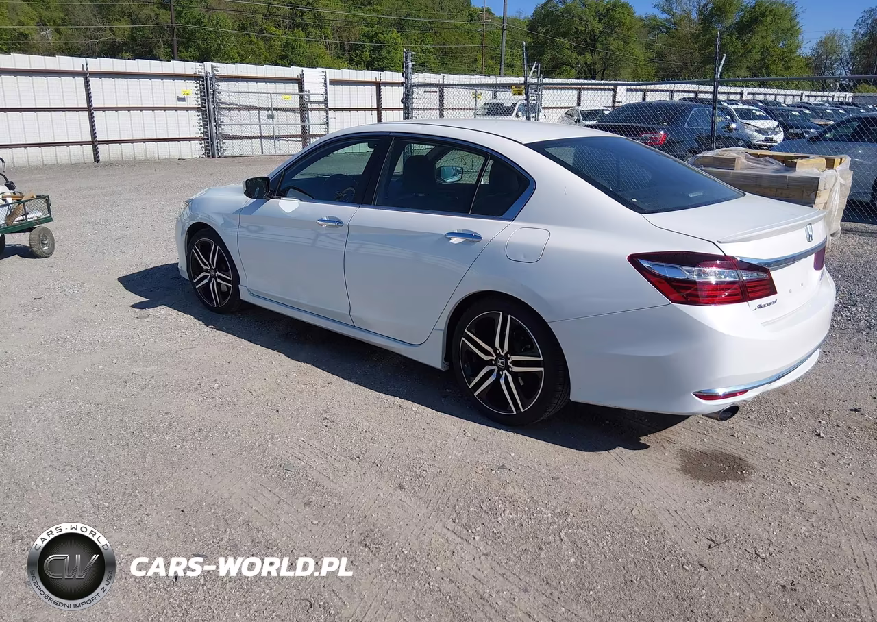 2017 Honda Accord Sport Se VIN:1HGCR2F16HA231345 - 3