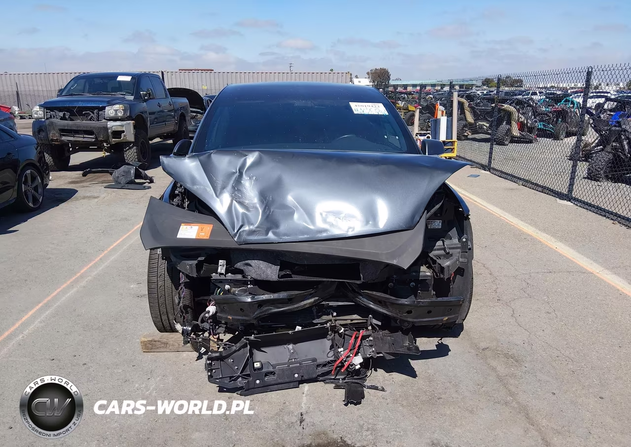 2018 Tesla Model X 100D-75D-P100D VIN:5YJXCAE25JF105108 - 13