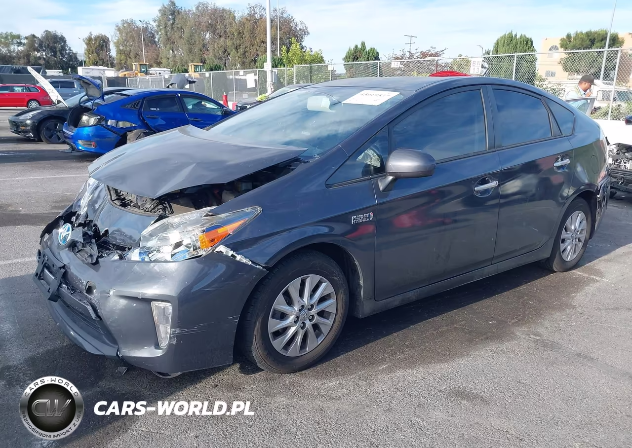 2015 Toyota Prius Plug-In VIN:JTDKN3DP2F3074739 - 2