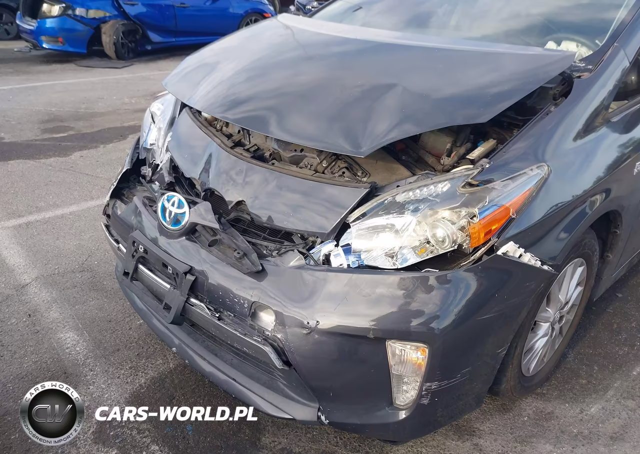 2015 Toyota Prius Plug-In VIN:JTDKN3DP2F3074739 - 6