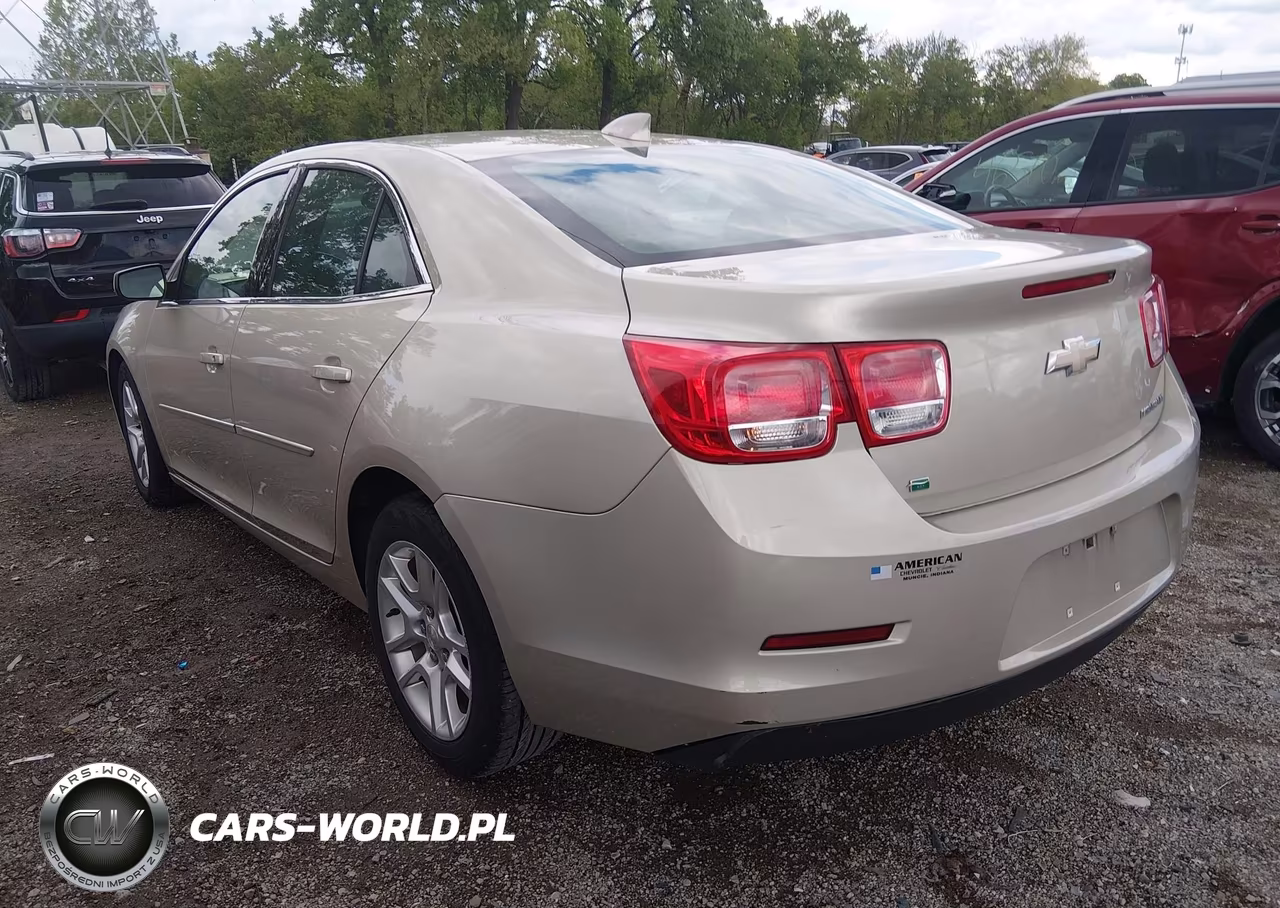 2015 Chevrolet Malibu 1Lt VIN:1G11C5SL7FF212683 - 3