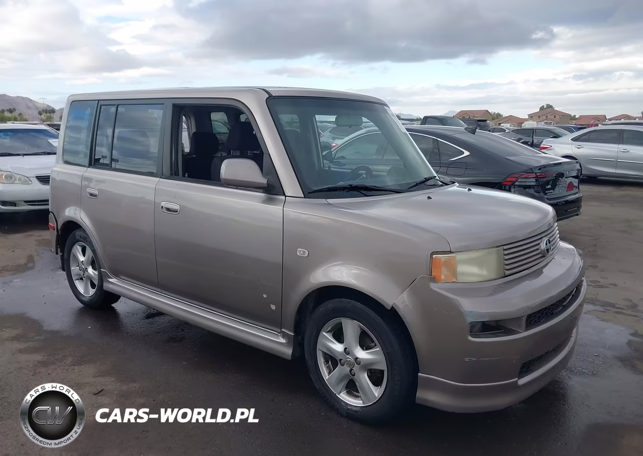 2004 Scion Xb