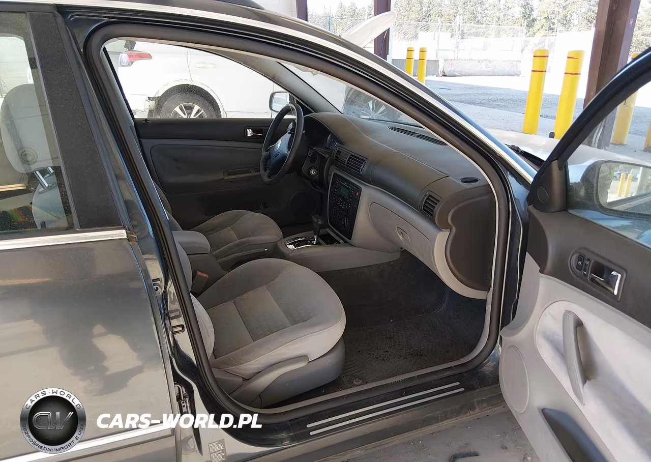 2003 Volkswagen Passat Gl VIN:WVWND63BX3E400083 - 5