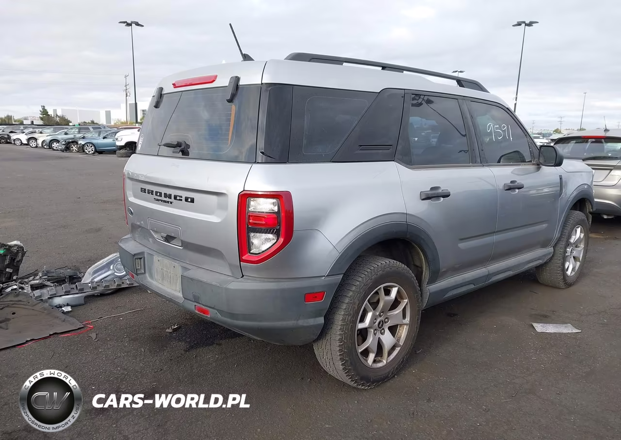 2021 Ford Bronco Sport VIN:3FMCR9A63MRA11487 - 4