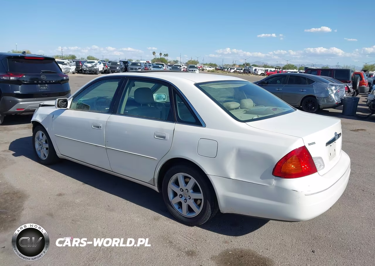 2000 Toyota Avalon Xls VIN:4T1BF28B4YU020194 - 3