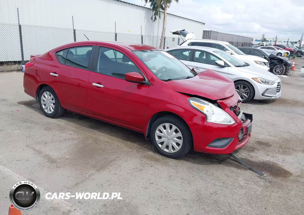 2015 Nissan Versa 1.6 Sv