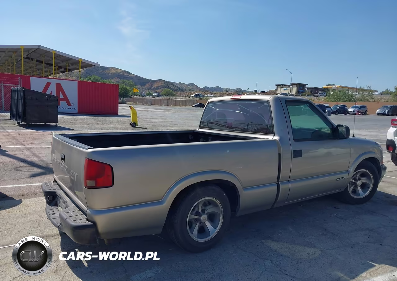 1999 Chevrolet S-10 VIN:1GCCS1442X8104219 - 12