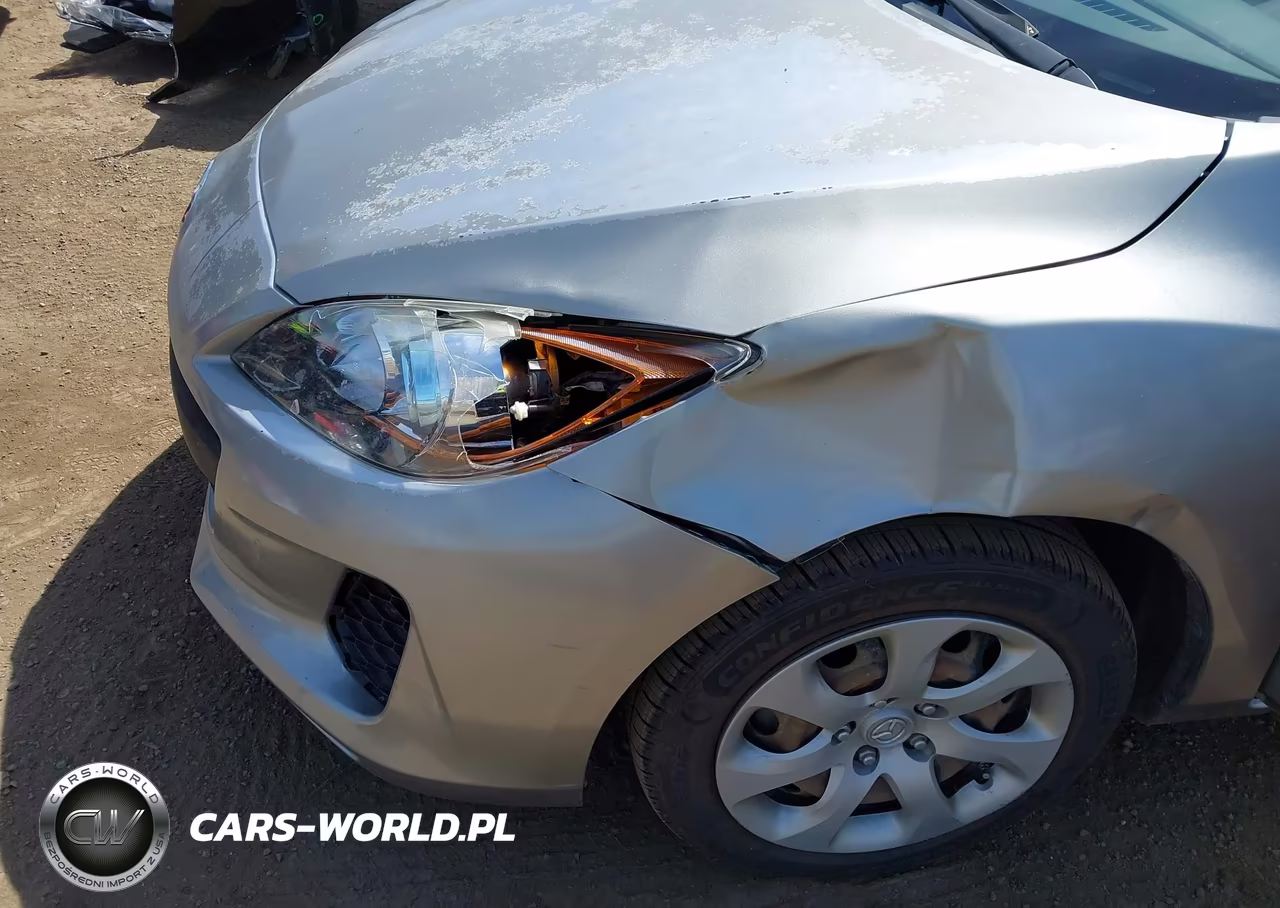 2013 Mazda Mazda3 I Sport VIN:JM1BL1UP7D1753280 - 6