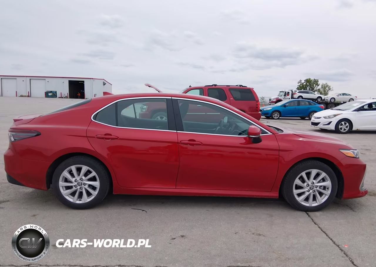 2024 Toyota Camry Le VIN:4T1C11AK1RU258612 - 13