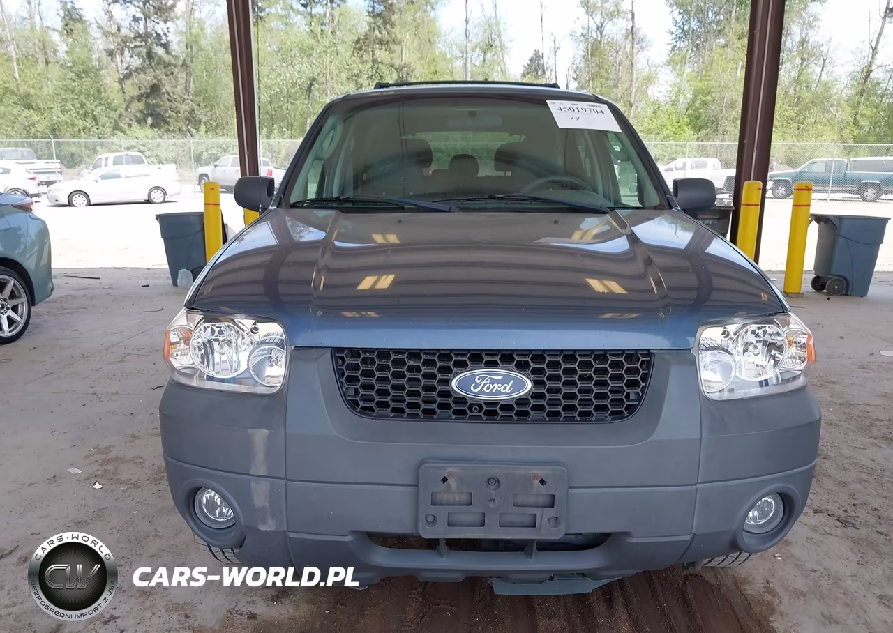 2005 Ford Escape Xlt VIN:1FMCU93185KC05373 - 12