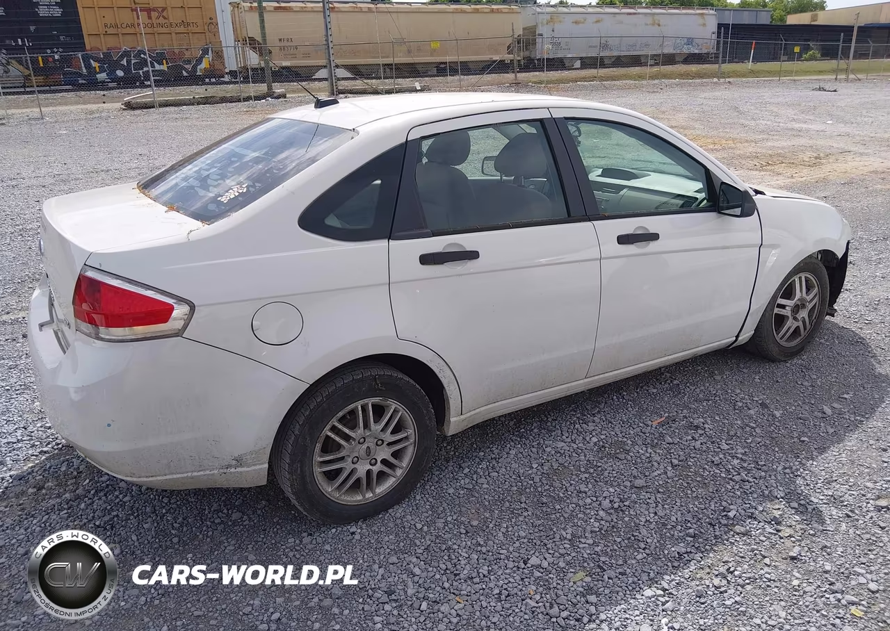 2009 Ford Focus Se VIN:1FAHP35N99W153593 - 4