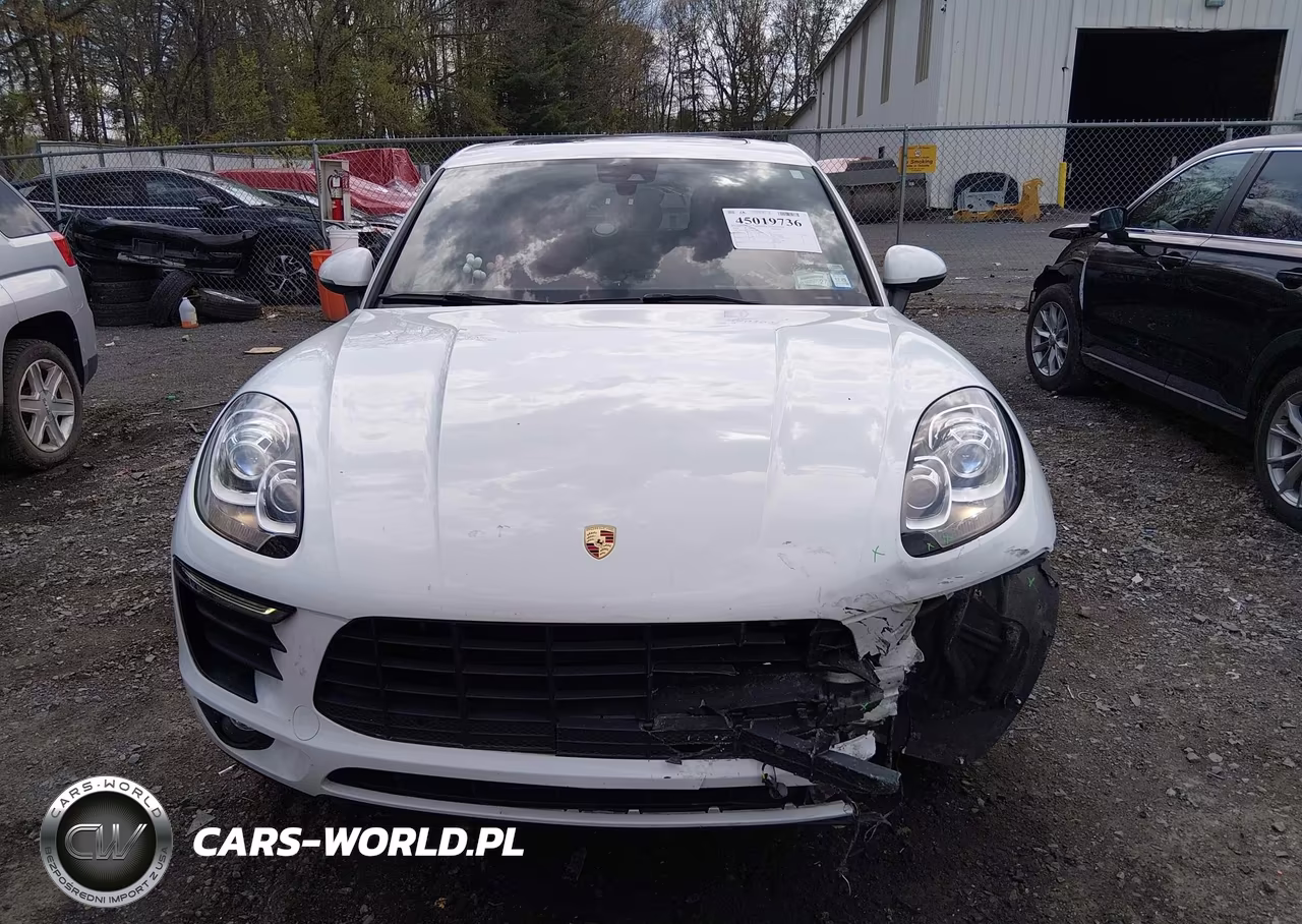 2018 Porsche Macan VIN:WP1AA2A5XJLB23472 - 12