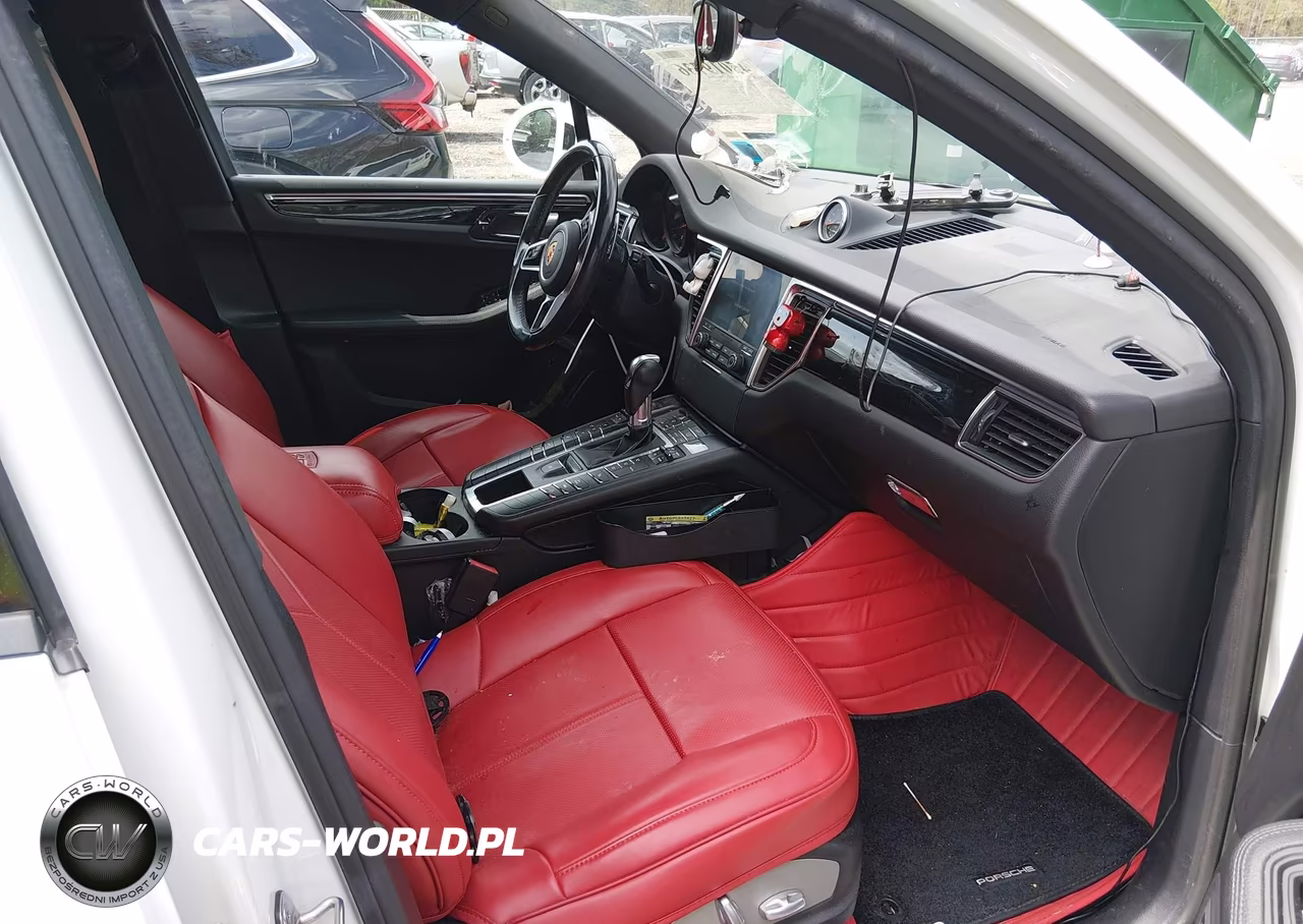 2018 Porsche Macan VIN:WP1AA2A5XJLB23472 - 5