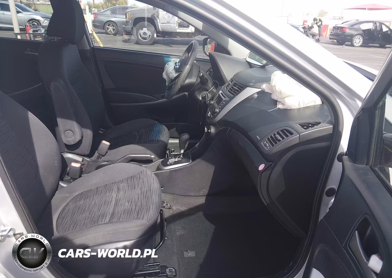 2016 Hyundai Accent Se VIN:KMHCT5AE2GU291935 - 5