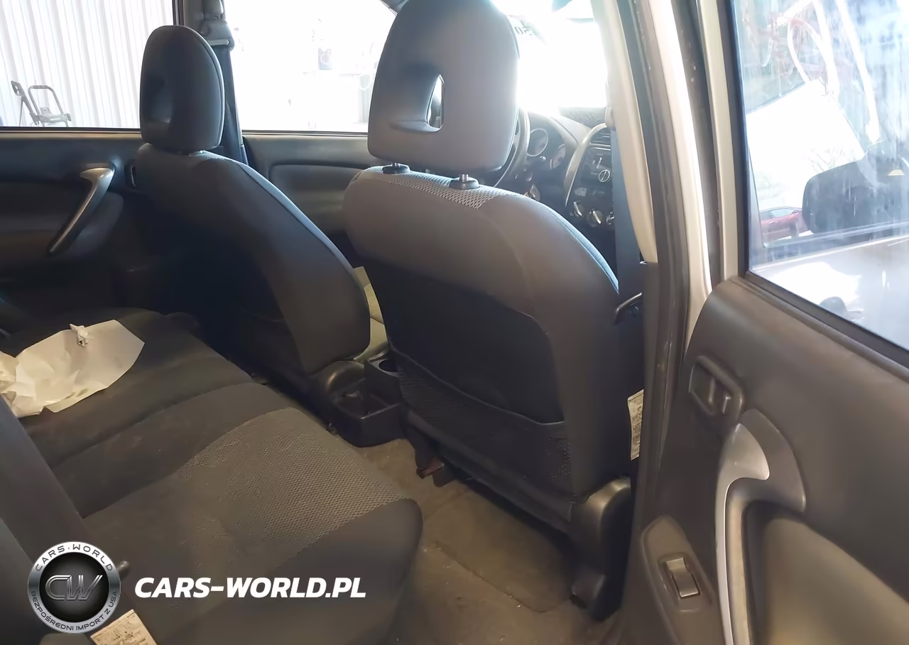 2005 Toyota Rav4 VIN:JTEHD20V556030867 - 8
