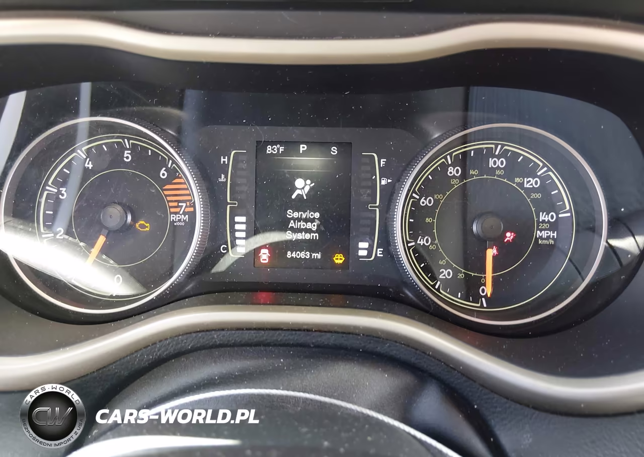 2016 Jeep Cherokee Sport VIN:1C4PJLAB6GW282388 - 7