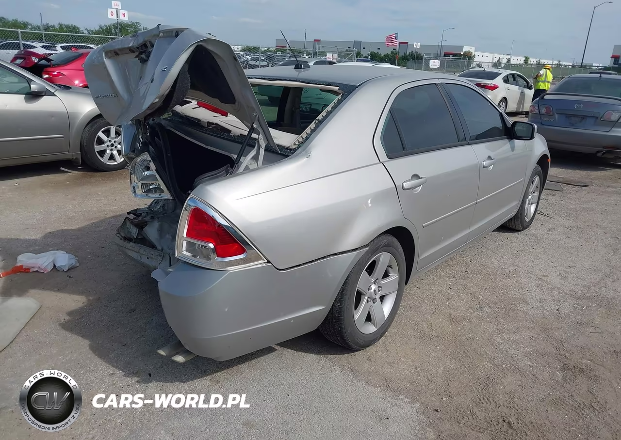 2007 Ford Fusion Se VIN:3FAHP07Z87R189970 - 4