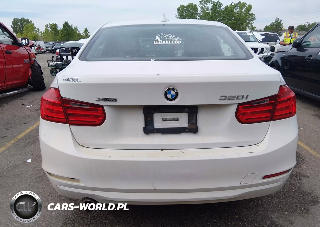 2015 BMW 320I xDrive VIN:WBA3C3G52FNS74641 - 17