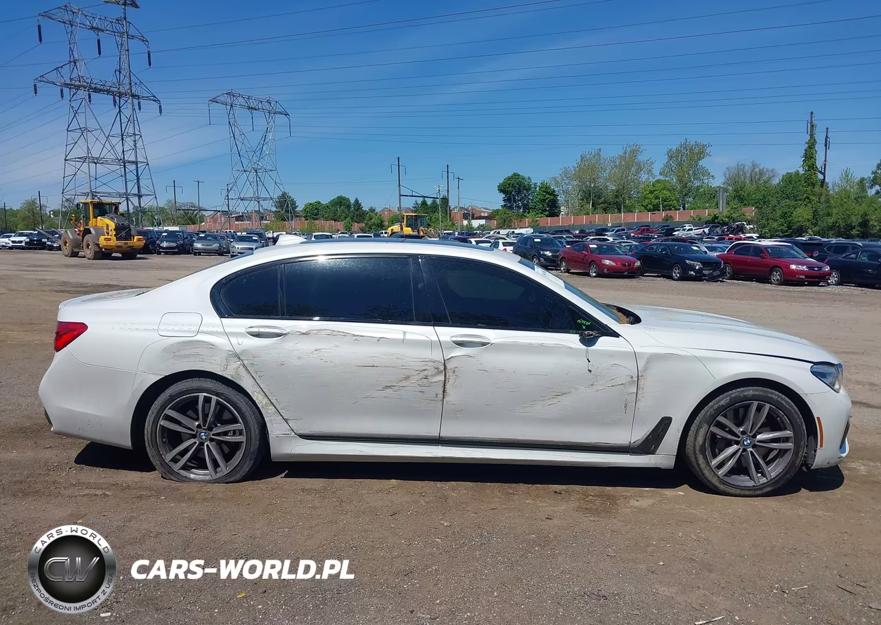 2019 BMW 750I xDrive VIN:WBA7F2C50KB239892 - 13