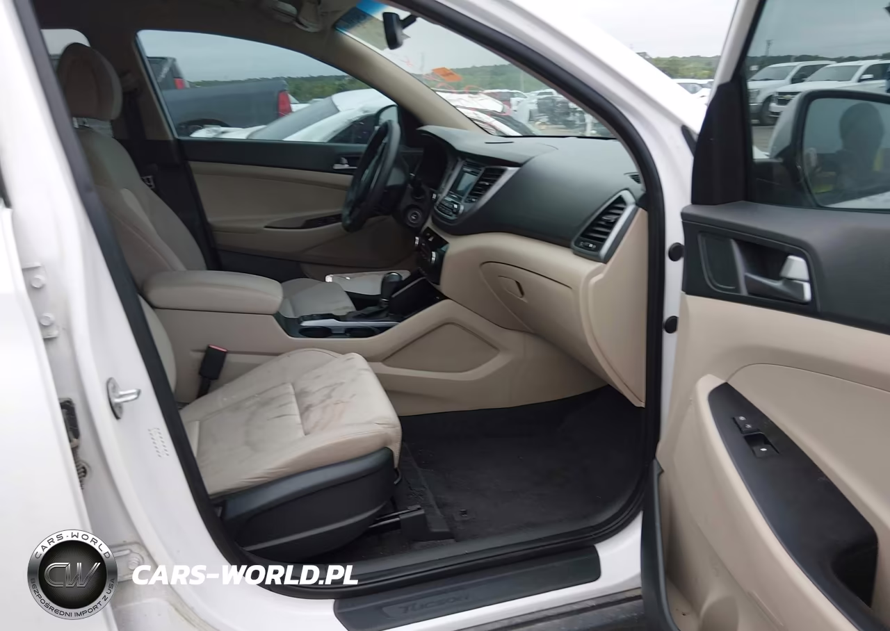 2016 Hyundai Tucson Se VIN:KM8J33A47GU225920 - 5