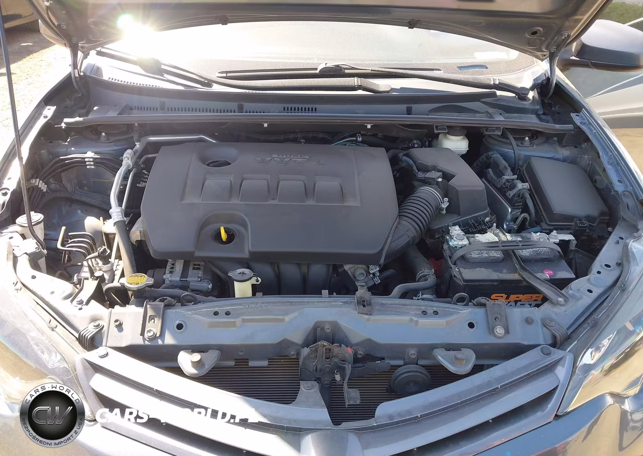 2015 Toyota Corolla Le VIN:2T1BURHE9FC245024 - 10
