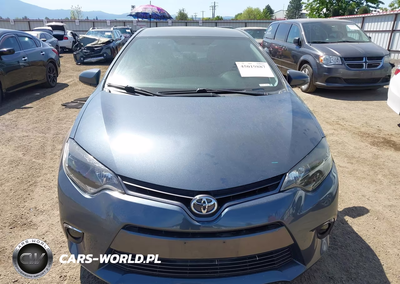 2015 Toyota Corolla Le VIN:2T1BURHE9FC245024 - 12