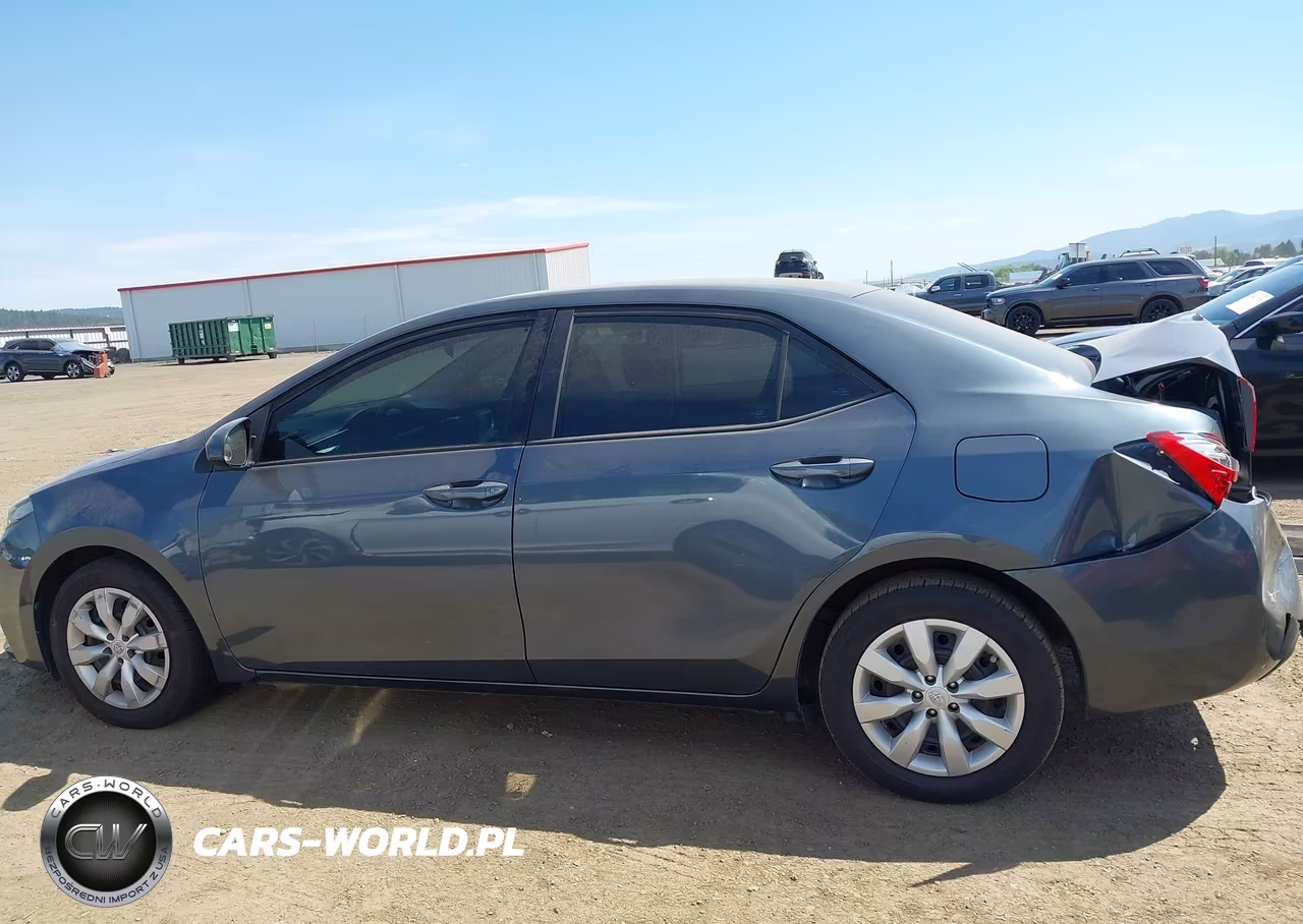 2015 Toyota Corolla Le VIN:2T1BURHE9FC245024 - 14