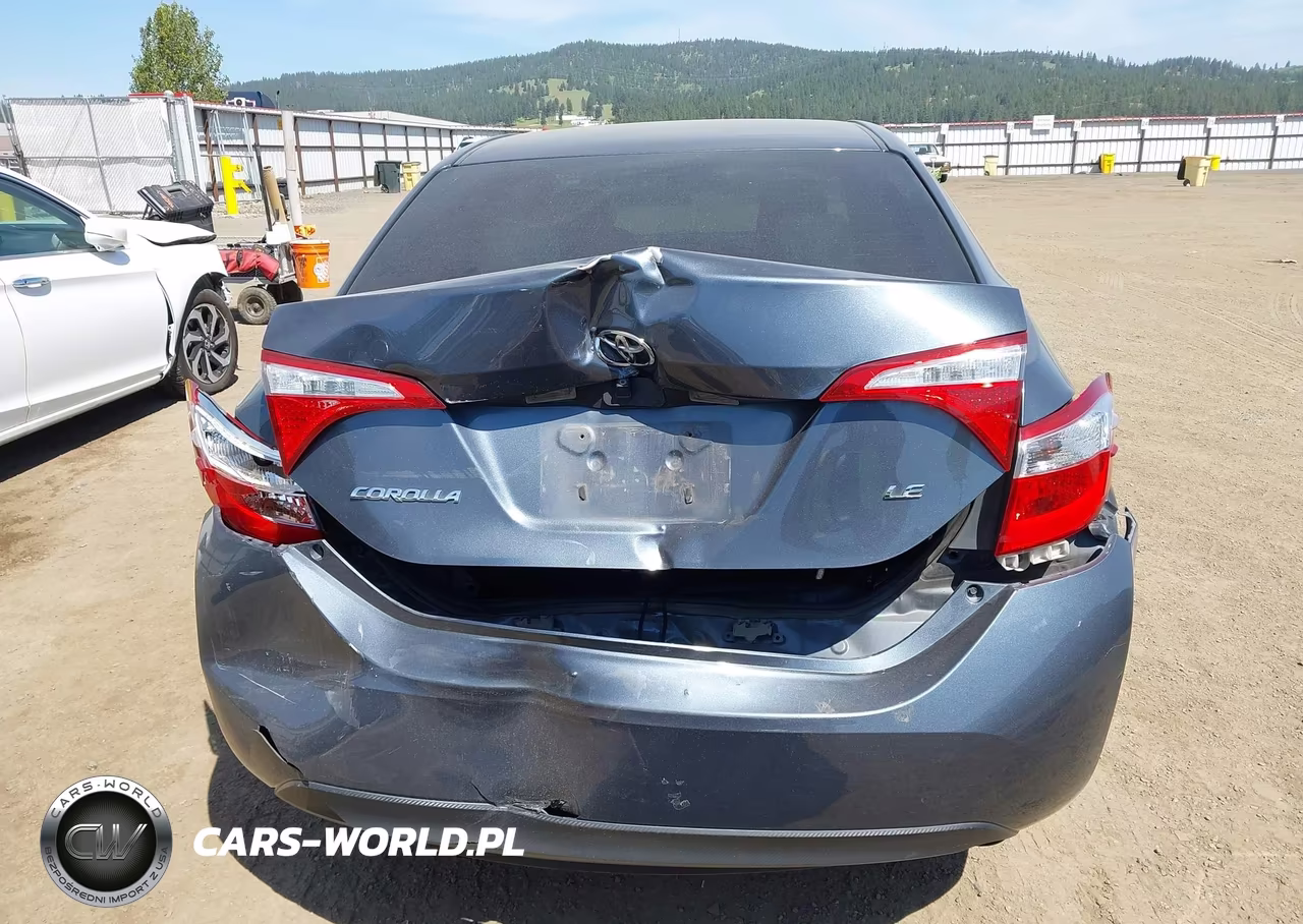 2015 Toyota Corolla Le VIN:2T1BURHE9FC245024 - 16