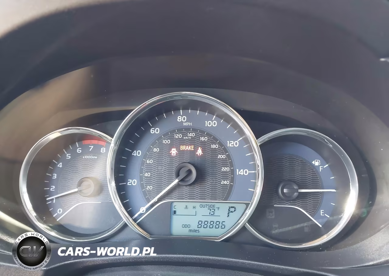 2015 Toyota Corolla Le VIN:2T1BURHE9FC245024 - 7