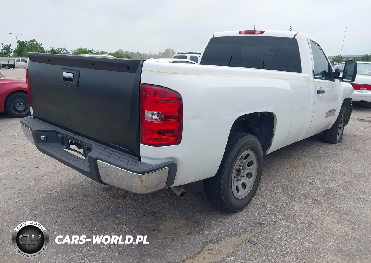 2008 Chevrolet Silverado 1500 Work Truck VIN:1GCEC14X18Z129995 - 4