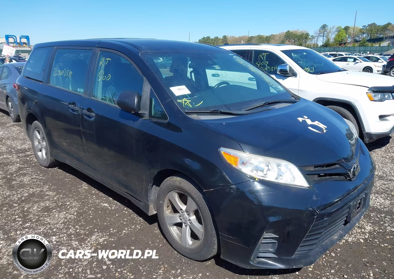 2018 Toyota Sienna L 7 Passenger