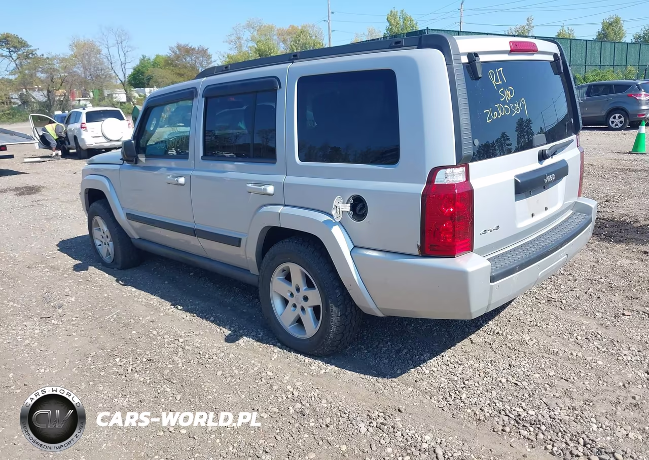 2007 Jeep Commander Sport VIN:1J8HG48K17C530538 - 3