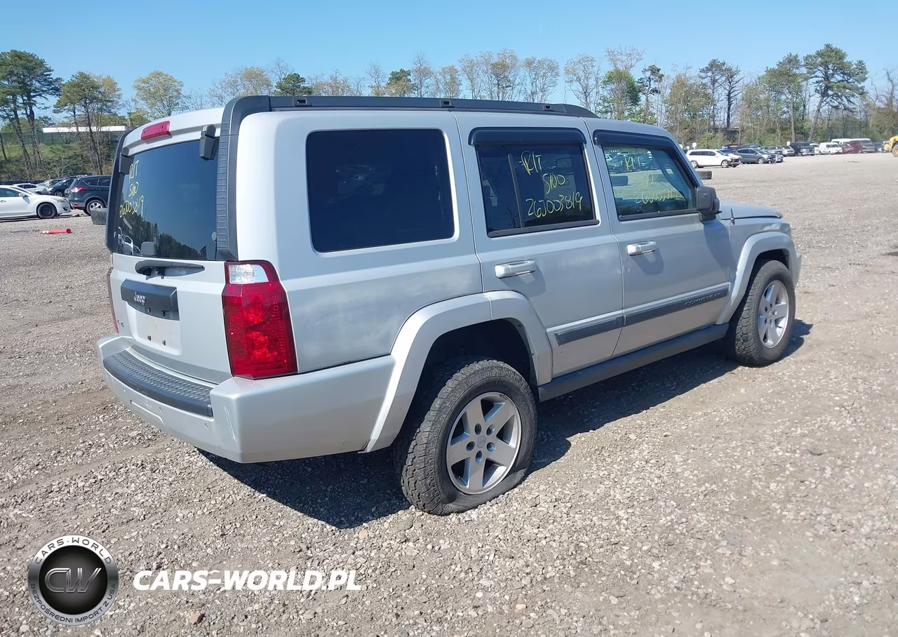 2007 Jeep Commander Sport VIN:1J8HG48K17C530538 - 4