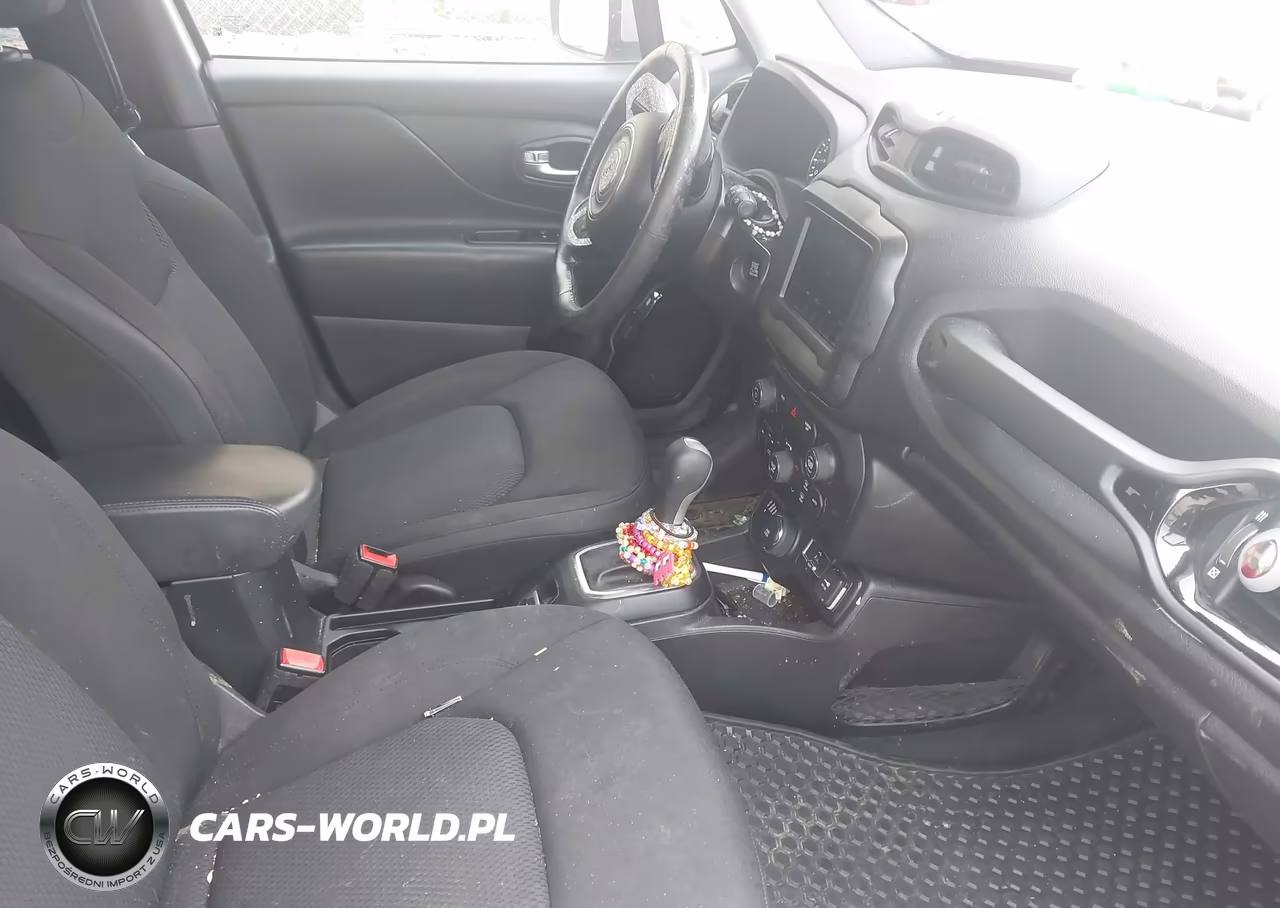 2019 Jeep Renegade Altitude 4X4 VIN:ZACNJBBBXKPK26697 - 5