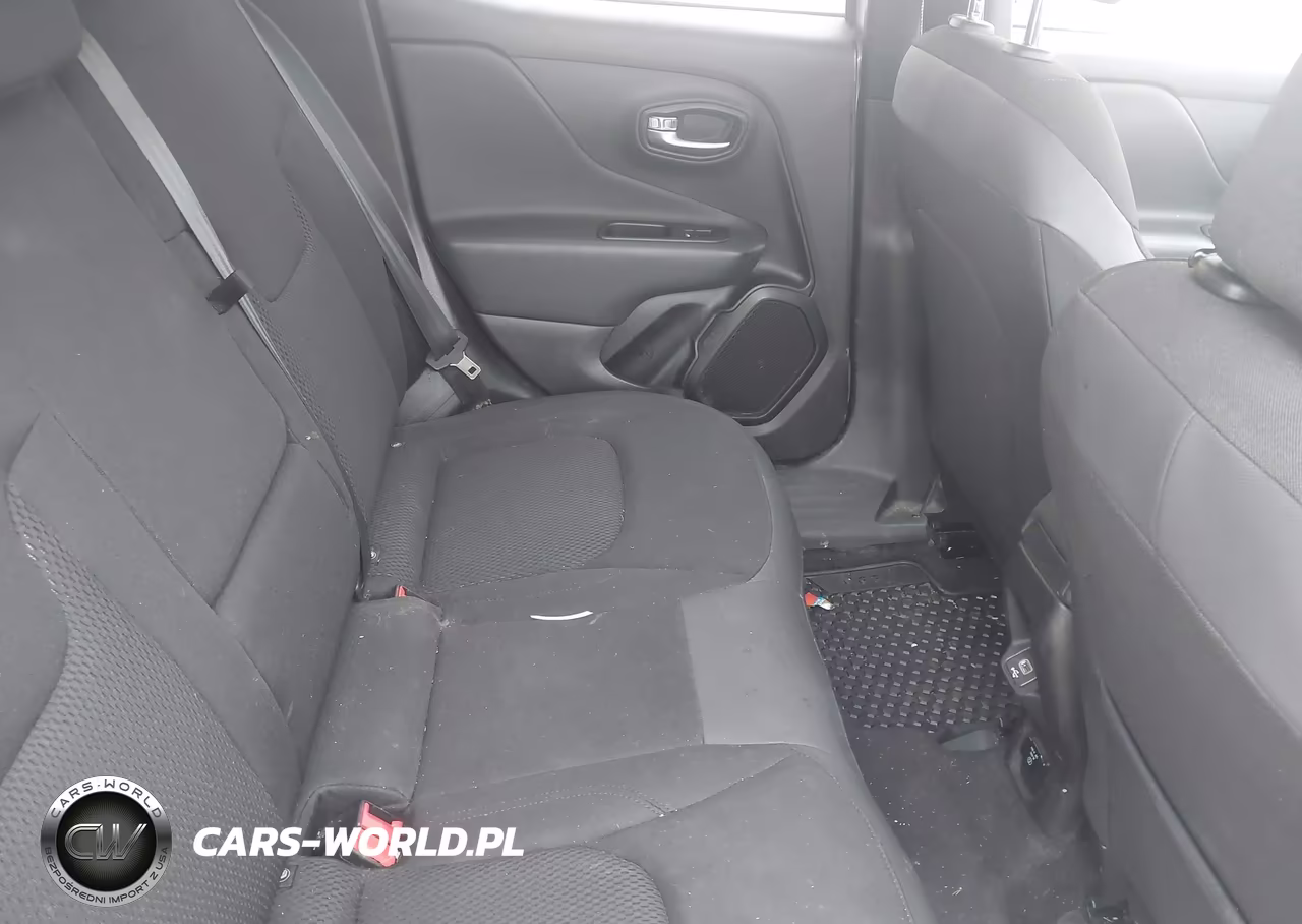 2019 Jeep Renegade Altitude 4X4 VIN:ZACNJBBBXKPK26697 - 8