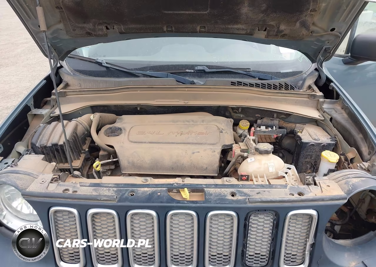 2018 Jeep Renegade Sport 4X4 VIN:ZACCJBABXJPH51673 - 10
