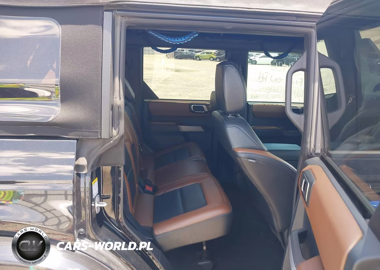 2022 Ford Bronco Outer Banks VIN:1FMDE5DHXNLB84994 - 8
